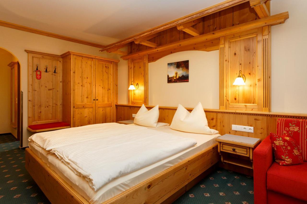 Hotel Gondel Altenkunstadt Eksteriør bilde