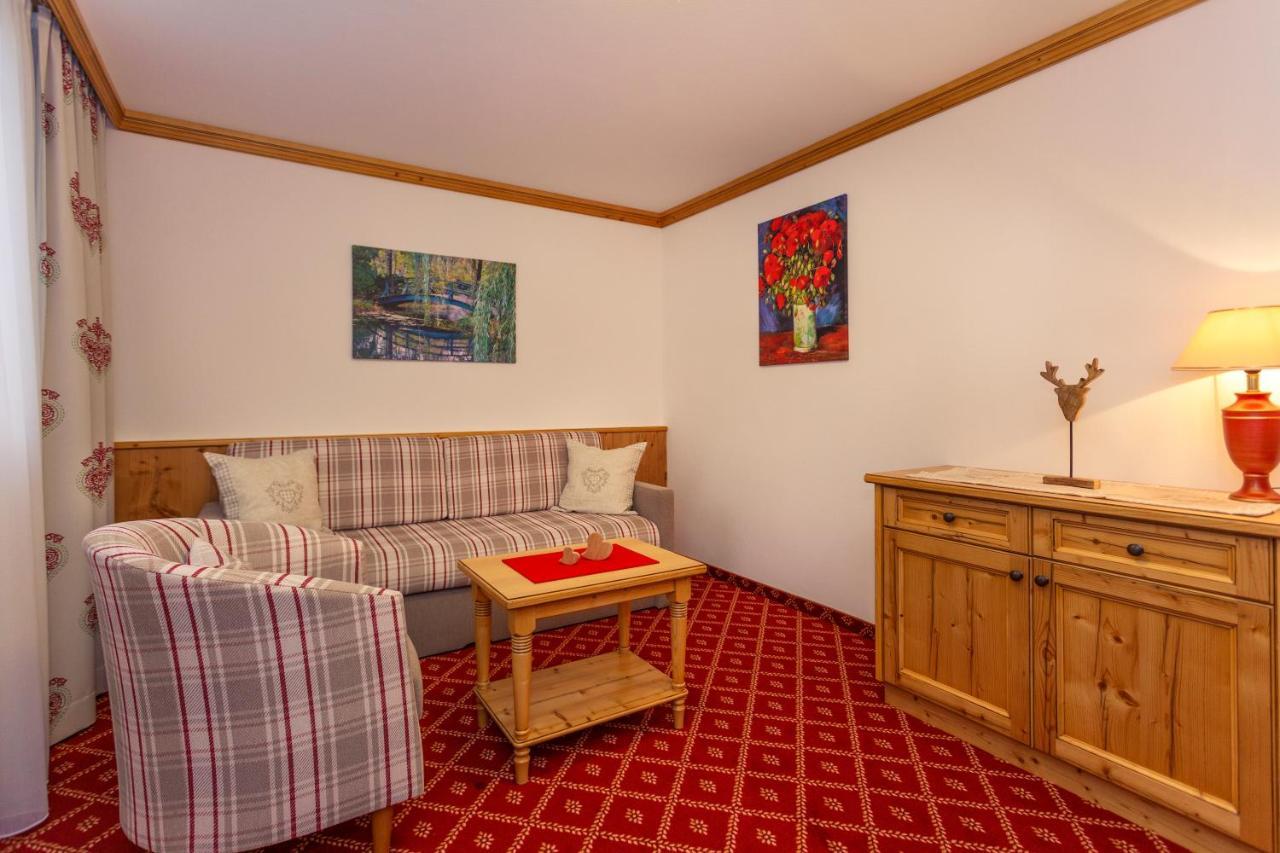 Hotel Gondel Altenkunstadt Eksteriør bilde