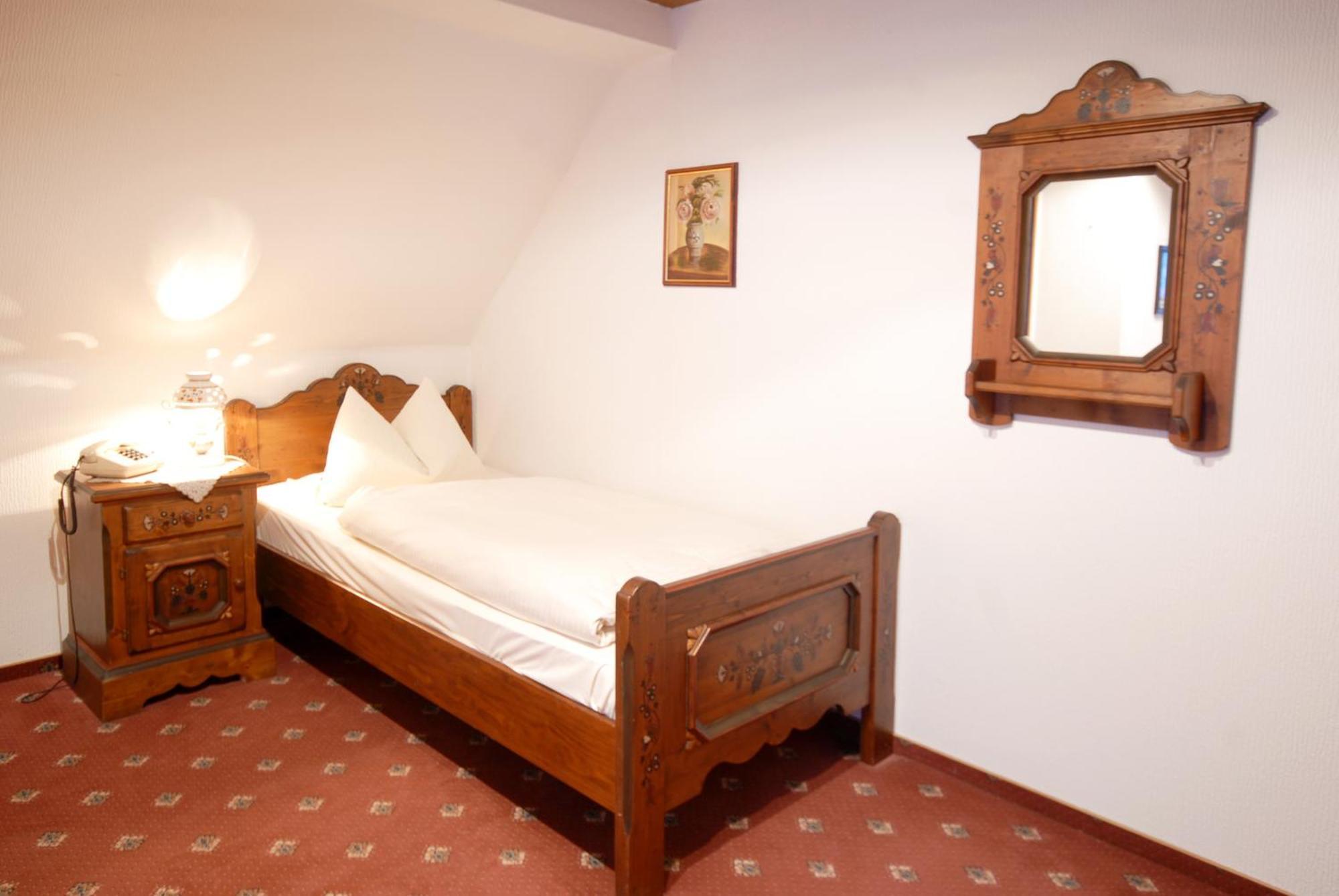 Hotel Gondel Altenkunstadt Eksteriør bilde
