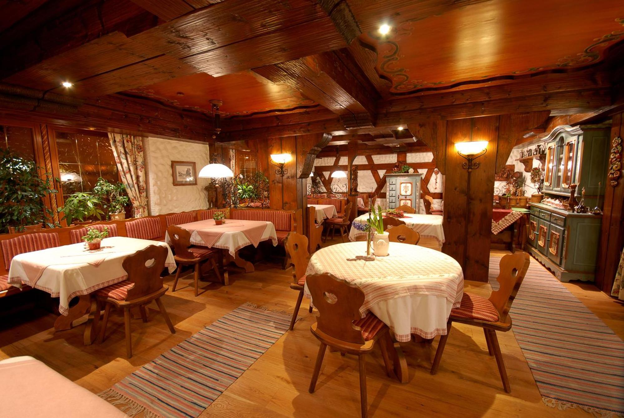 Hotel Gondel Altenkunstadt Eksteriør bilde